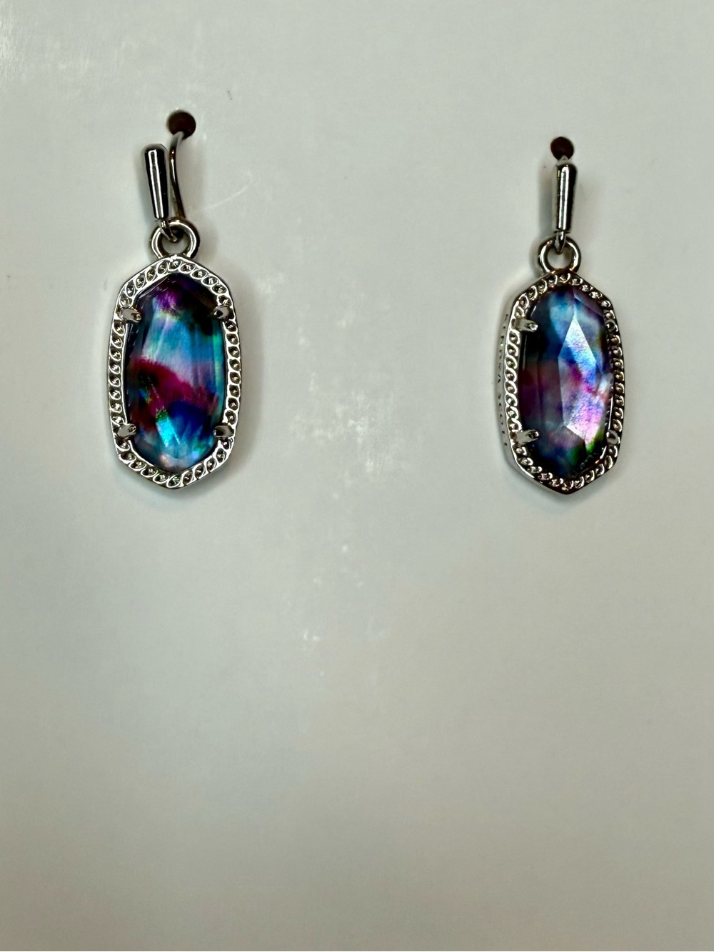 Kendra Scott Lee Silver Drop Earrings in Watercolor Illusion ✨ - Picture 8 of 16